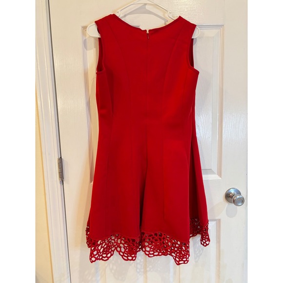 Roz & Ali Red Sleeveless V Neck Fit and Flare Dress - Petite Size 12 - Picture 5 of 5